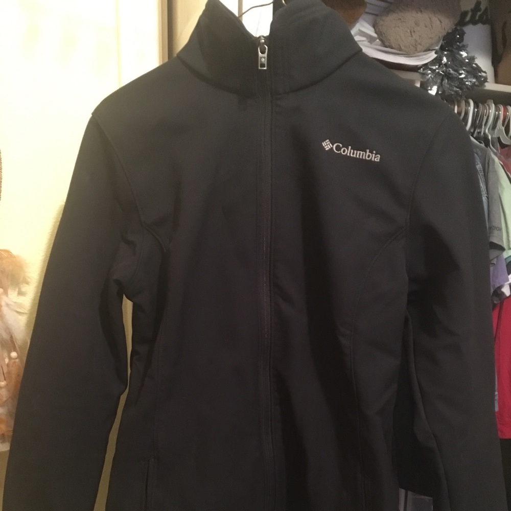 Columbia soft shell zip up jacket